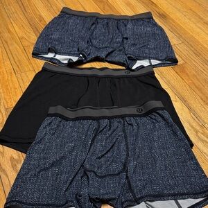 lululemon athletica Men's Black and Blue Boxer Briefs